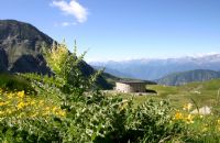 Rifugio Arp - Brusson Valled'Aosta - veduta del rifugio Arp